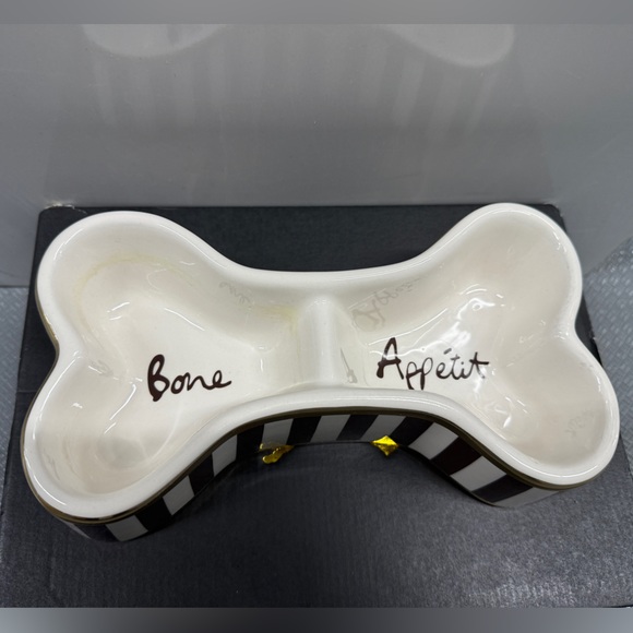 henri bendel Other - Henri Bendel NY Bone Appetit Dog Bowl Brown & White Stripe Gold Band